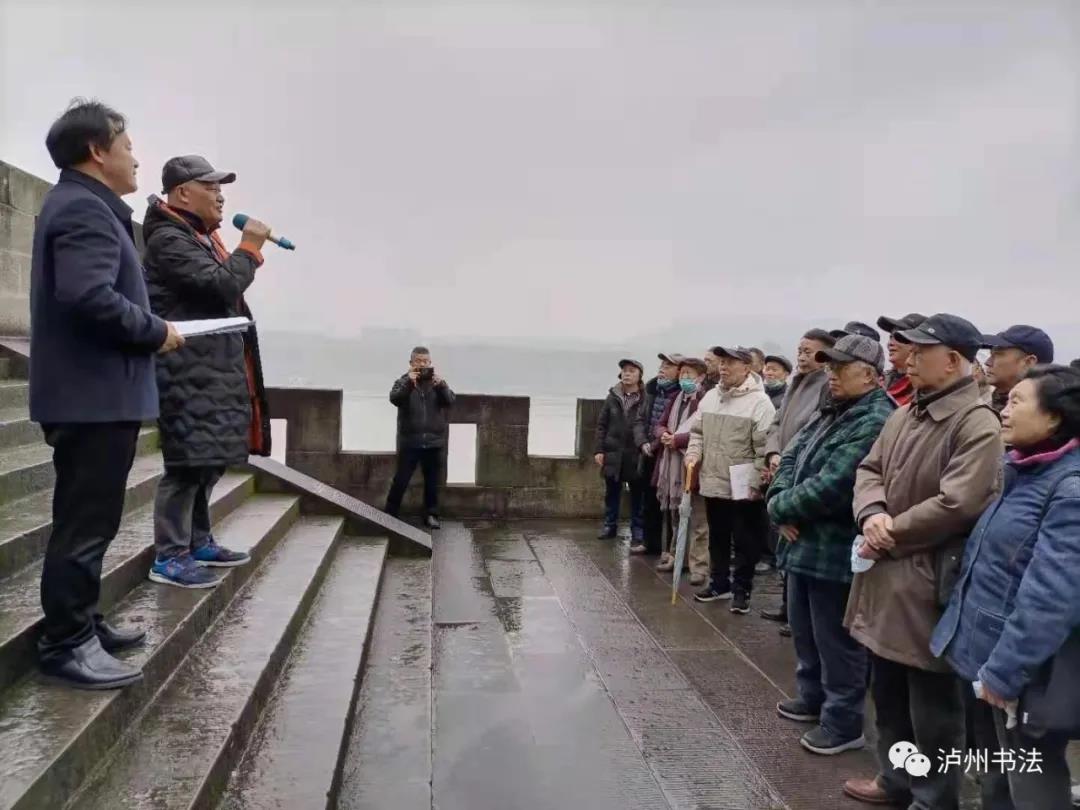 葉懷祥教授《庚子抗疫宣言》甲骨文書(shū)法展開(kāi)幕(圖2)