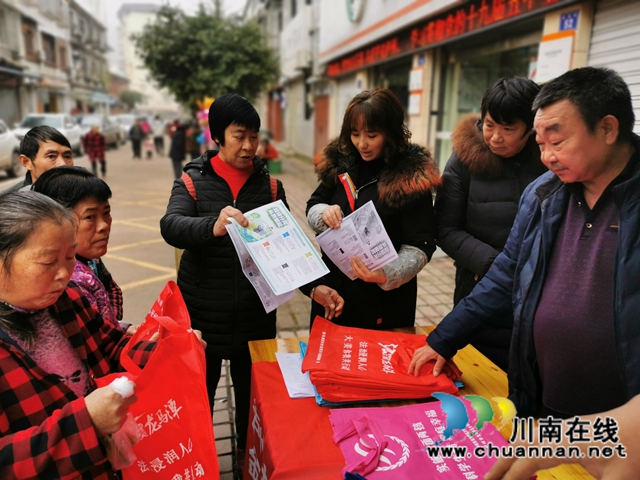 龍馬潭區(qū)金龍鎮(zhèn)多措并舉推進(jìn)生活垃圾分類